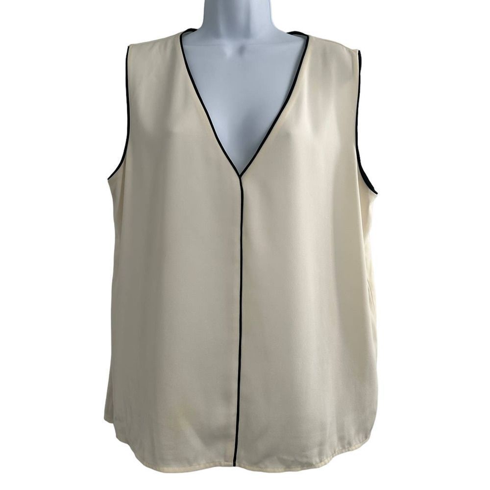 Halogen Cream/Black VNeck Sleeveless Top Large